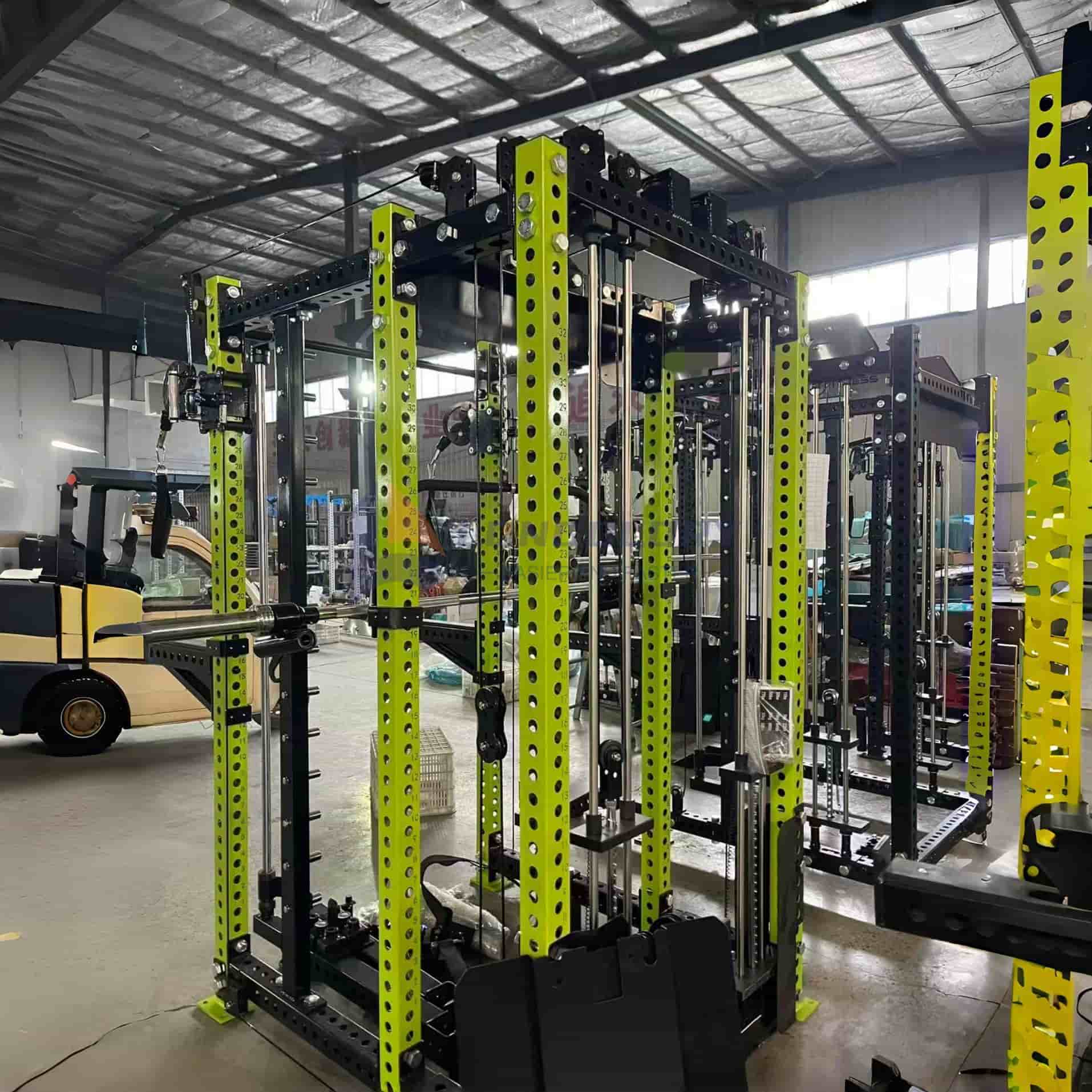 Multifunktionell Trainer Smith Machine